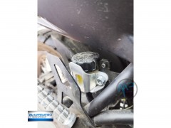 MotoPERIMETRO 4953 Bajaj BMW Honda Kawasaki Suzuki Benelli KTM Yamaha Beta Ducati Voge Motomorini Aprilia Versys X 300 Protector guarda bombín deposito liquido de freno